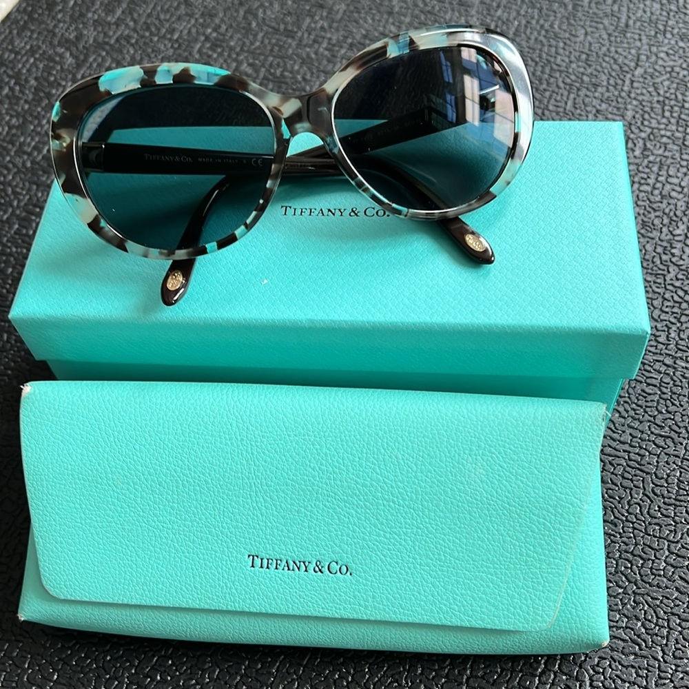 Tiffany & Co. Glasses frames & case -prescription frames must add own lenses - Picture 9 of 9